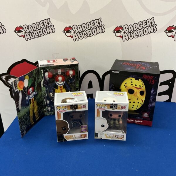 Funko Pop figures lot including Pennywise, The Walking Dead, and Friday 13th.