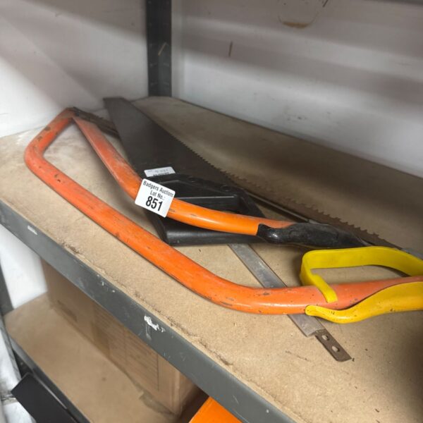 Vintage hand saws lot with spare blade for woodworking.