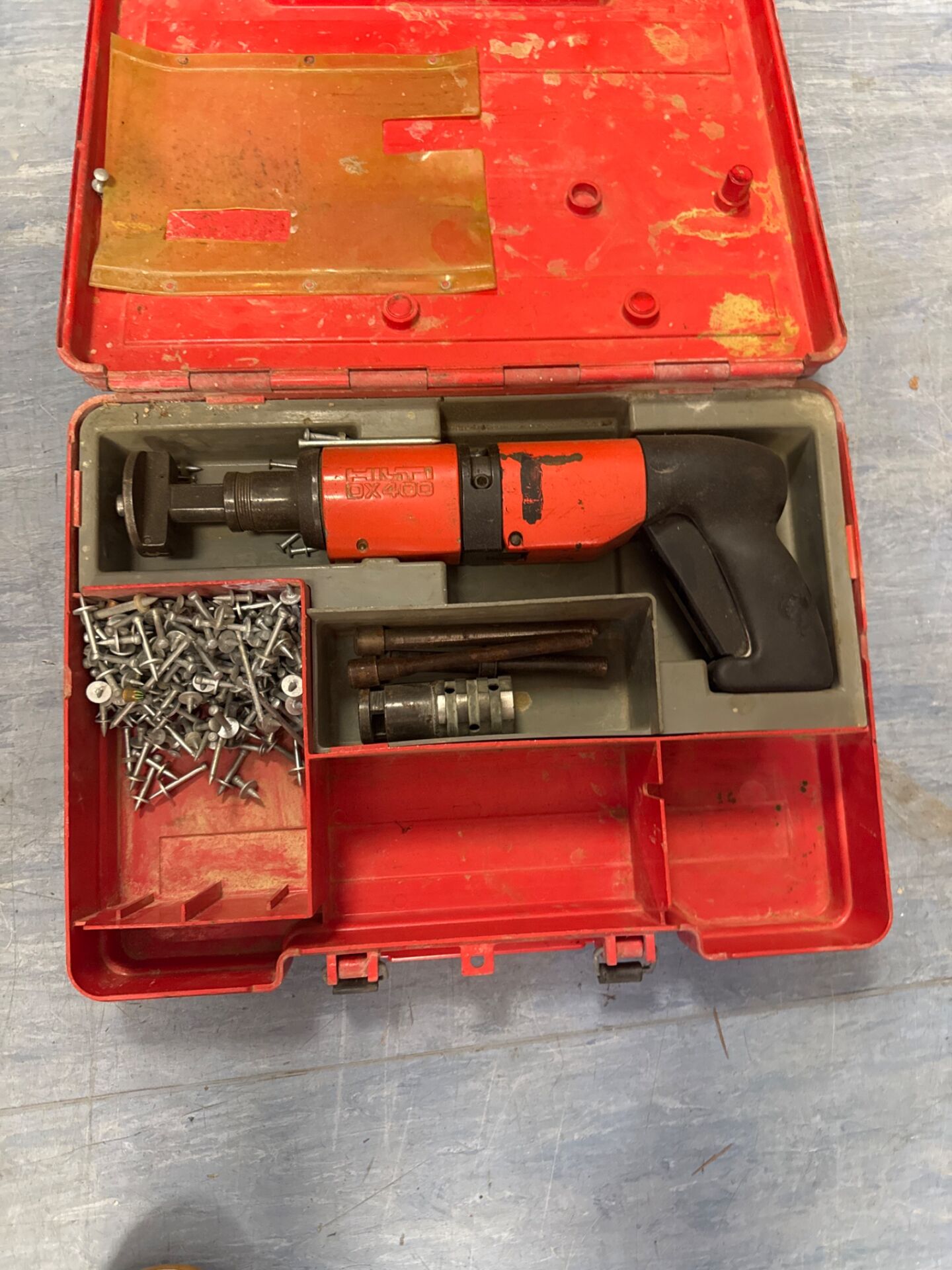 1080 Hilti dx400 nail gun