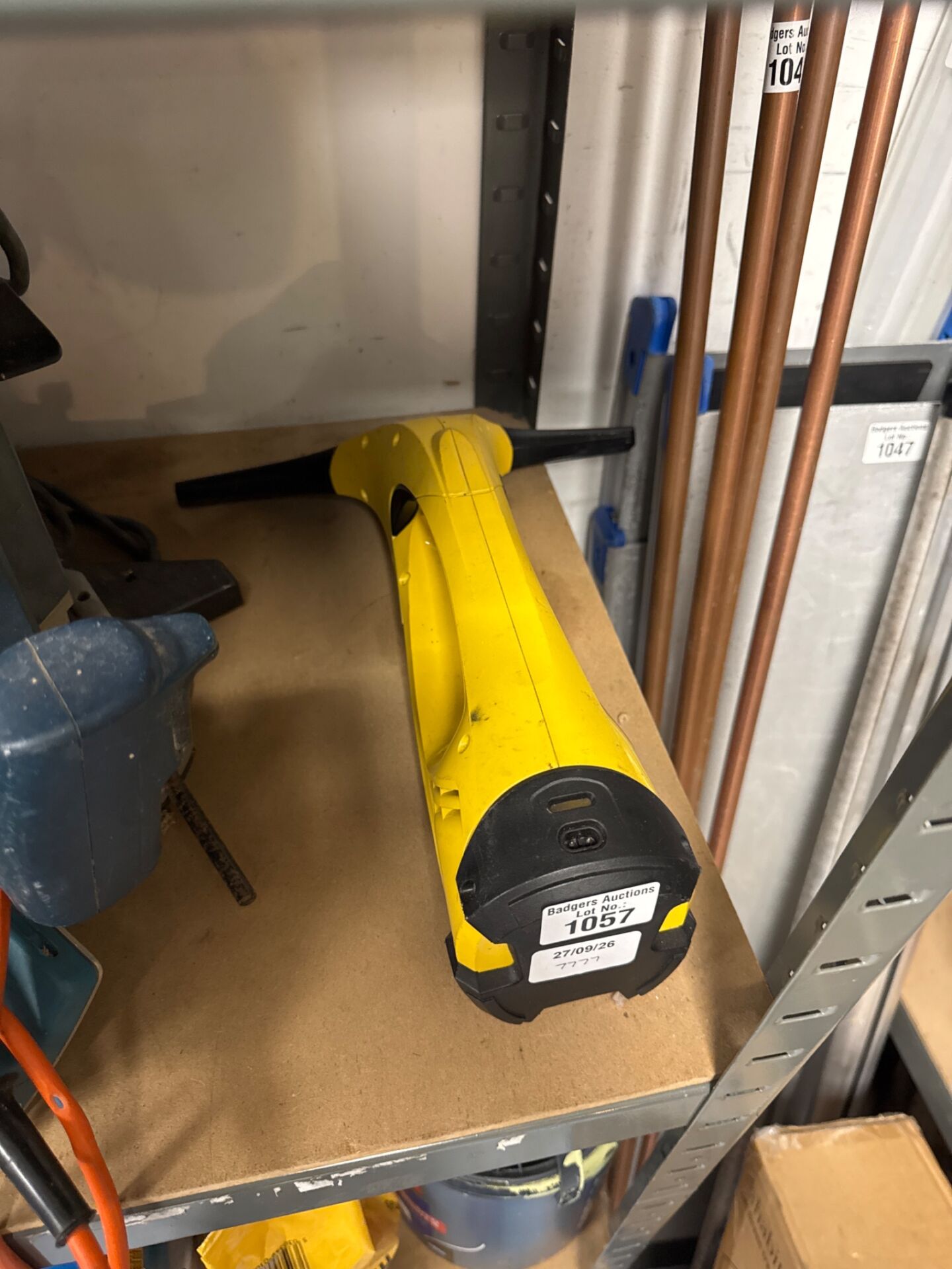 1057 Karcher wv50 window vac