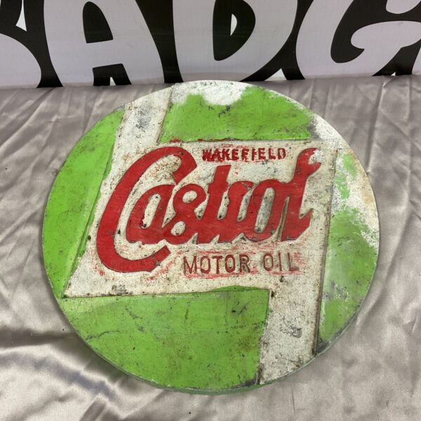 Wakefield castrol motor oil cast aluminium wall plaque
