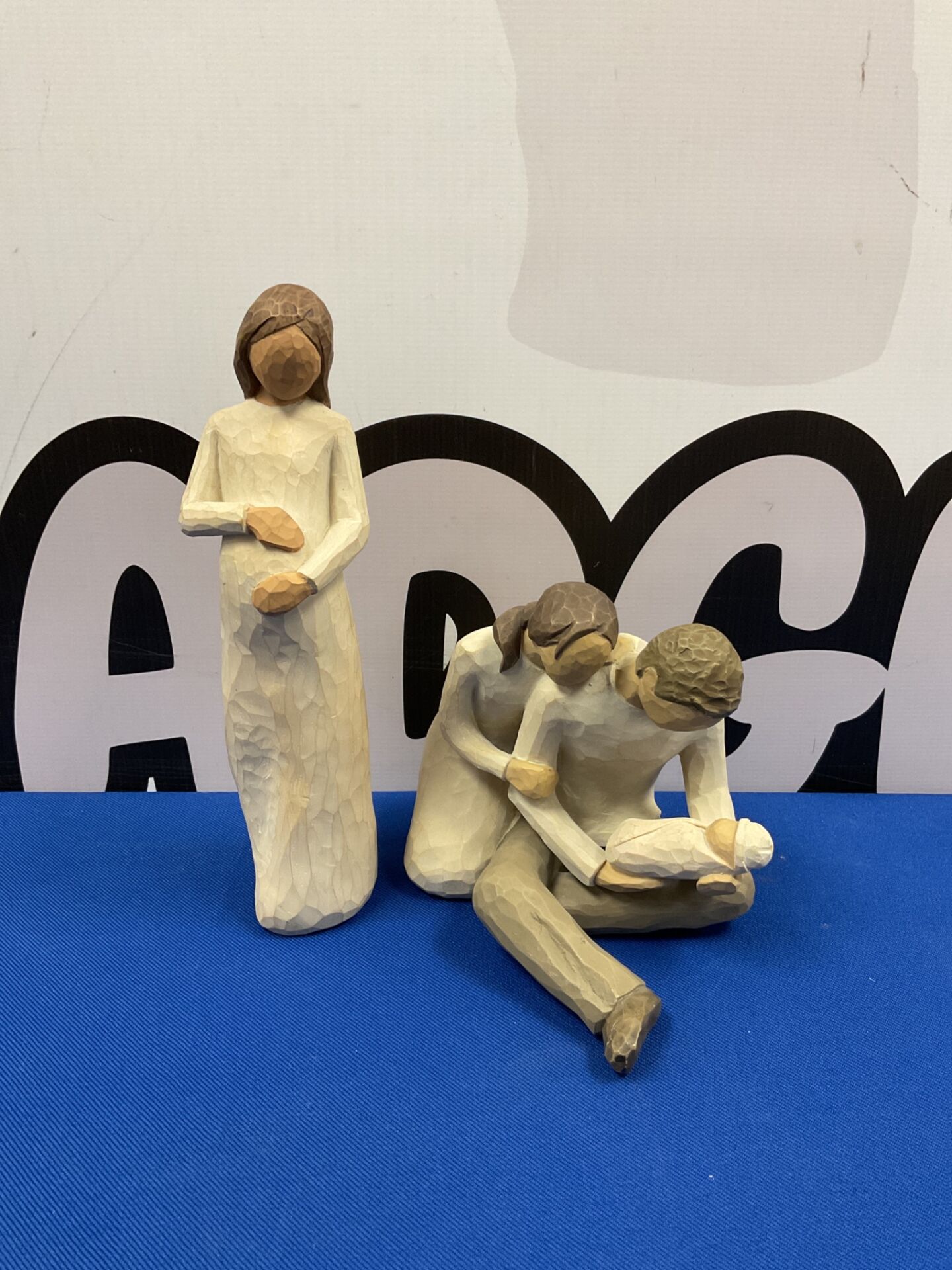 044 Two willow tree figures including new life & cherish