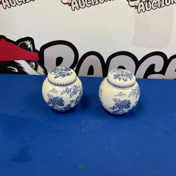 Pair of vintage Masons Ginger Jars with blue and white floral design.