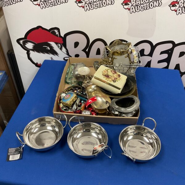 Tray of mixed household items including new Balti bowls.