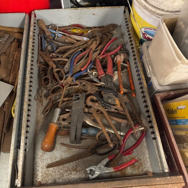Mixed lot of vintage hand tools including pliers and scissors.