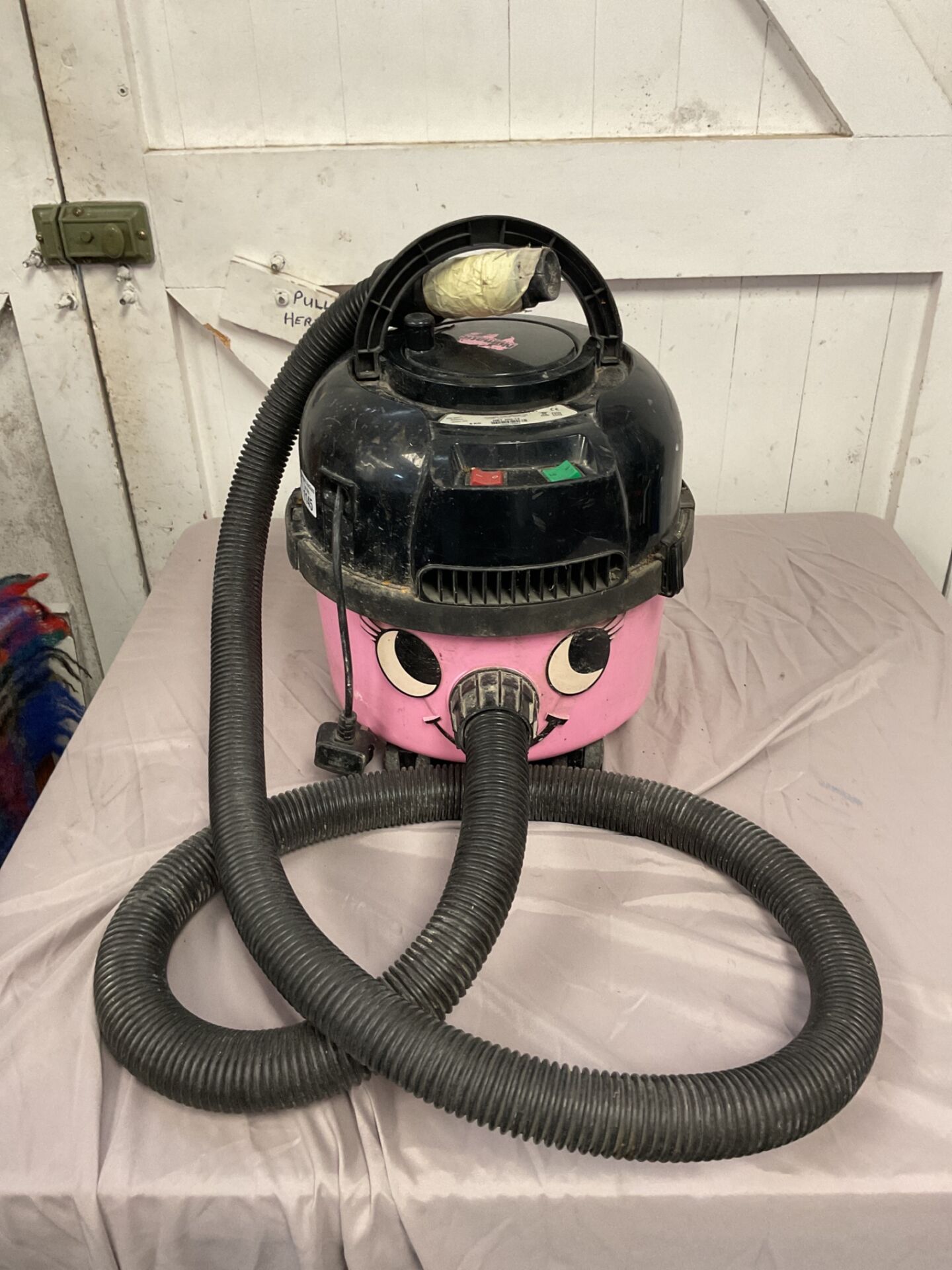 1145 Numatic hetty cylinder vacuum cleaner