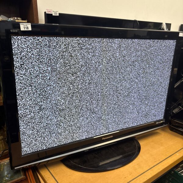 Panasonic TX-P42Ss10B plasma TV displaying a pattern on the screen.