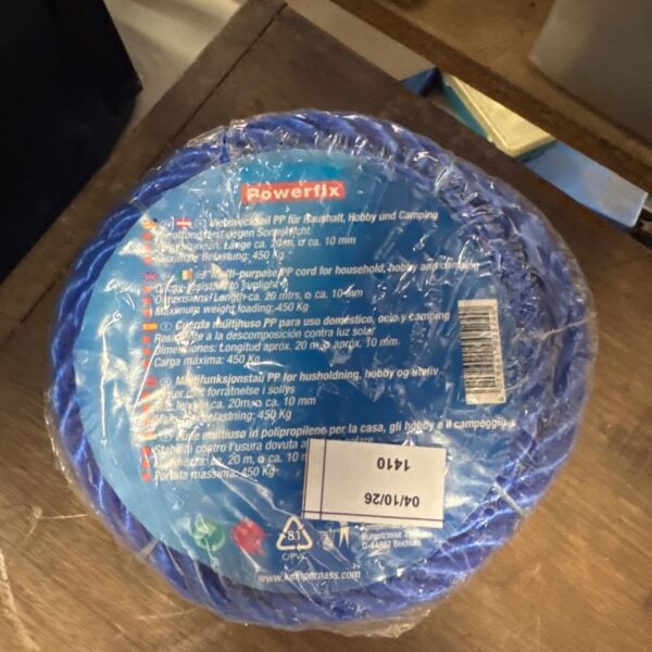 New roll of Powerfix nylon rope with packaging details.