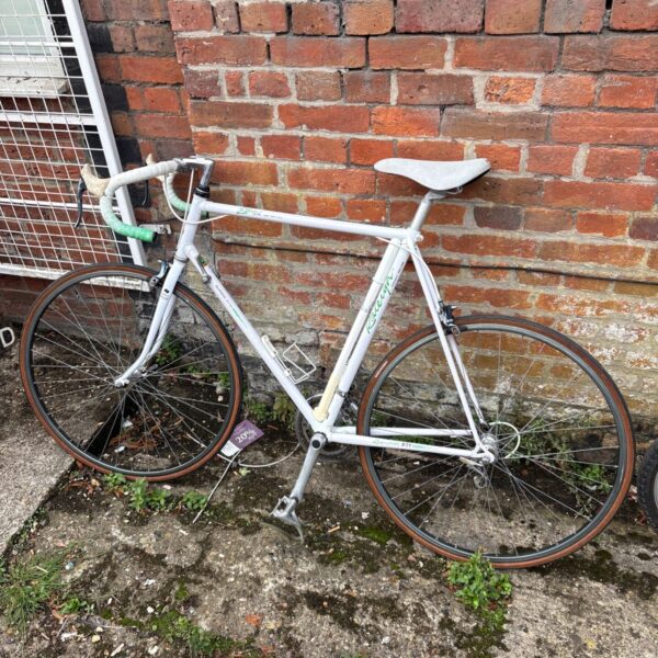 Vintage Raleigh Elan road racing bicycle in need of restoration.