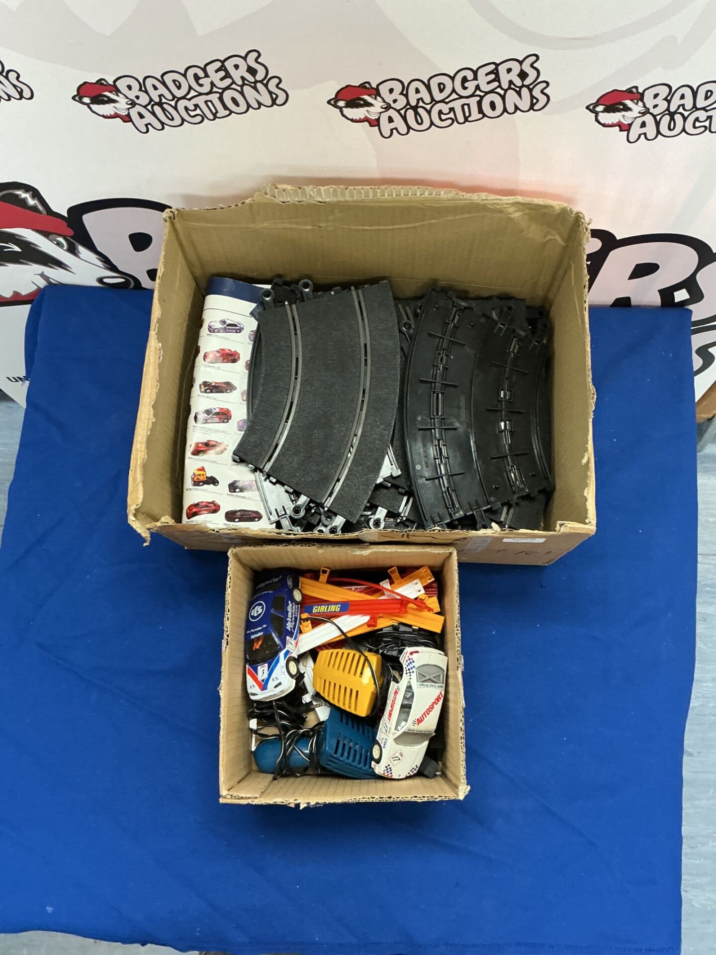 384 Box of Scalextric track with box of cars and accessories