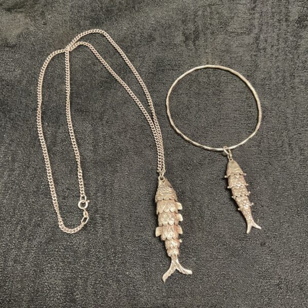Vintage silver articulated fish necklace and bracelet set.
