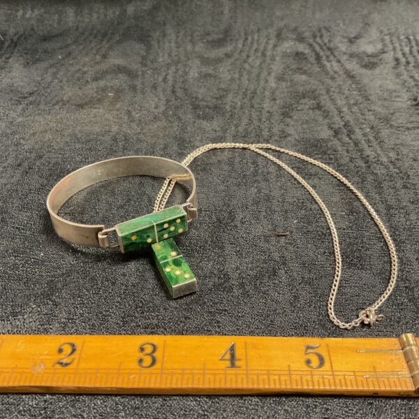 Vintage sterling silver bracelet with malachite domino inlay.