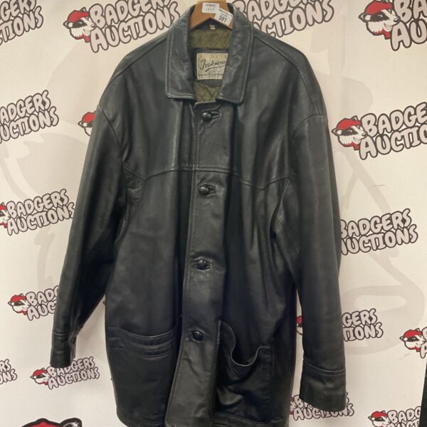 Trekway large quilt-lined leather jacket, vintage style.