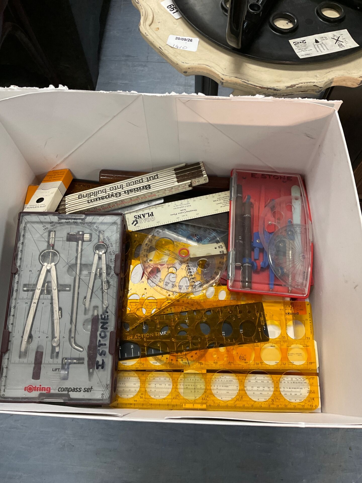 655 Box of drawings equipment inc Compass sets