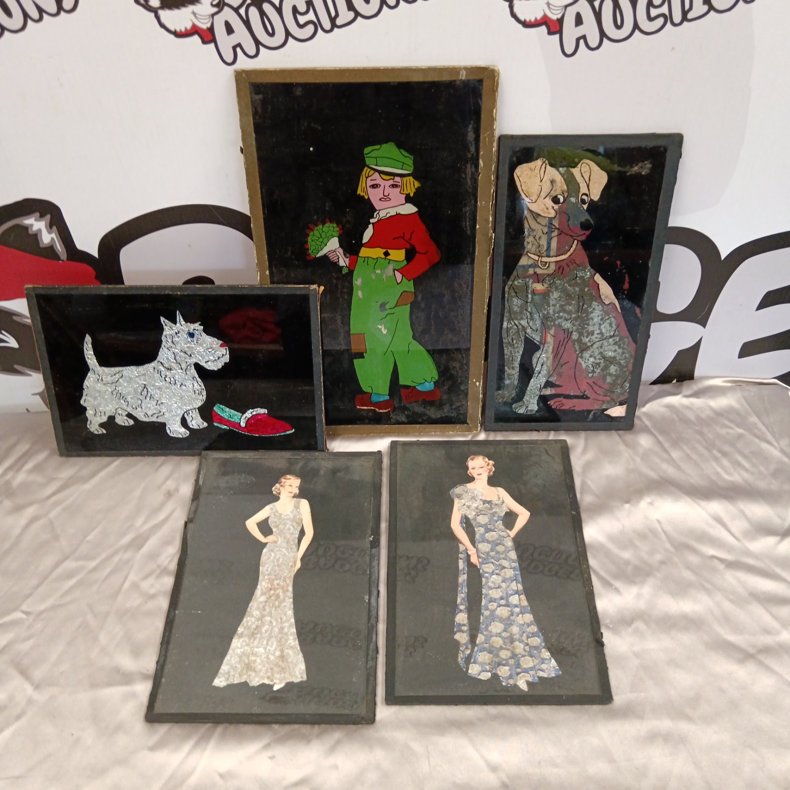 Vintage foil pictures lot including 1930s fashion girl and gentleman.