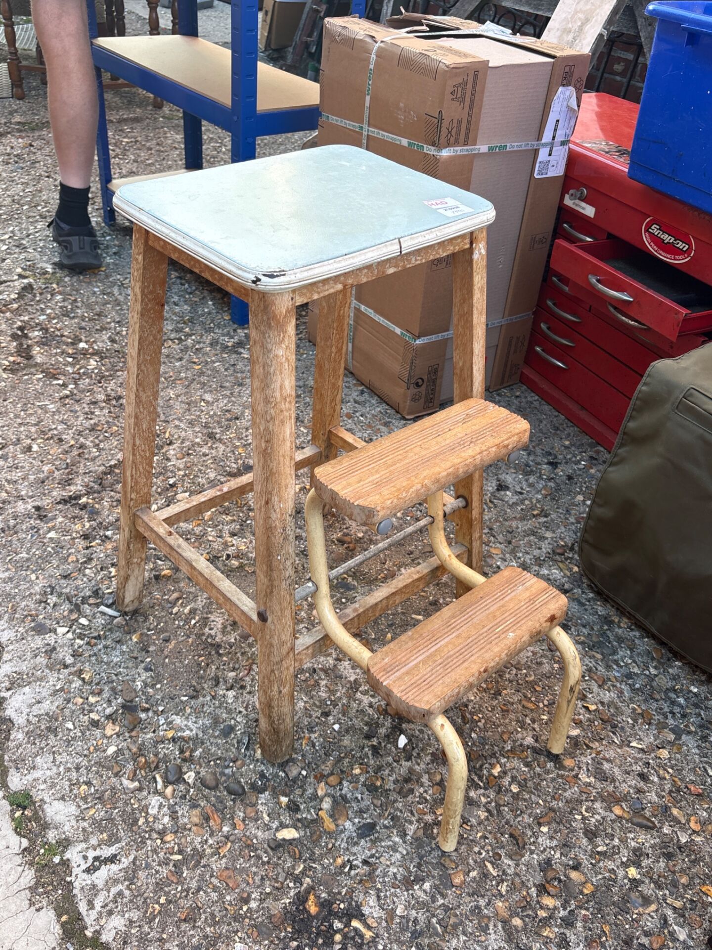 1374 vintage wooden and metal folding kitchen step stool
