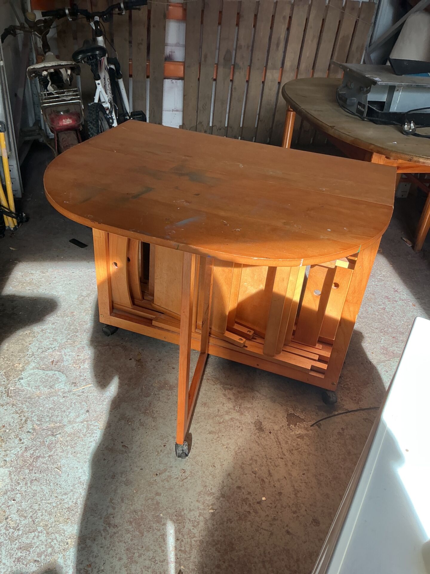 1363 Gate legged table with four chairs