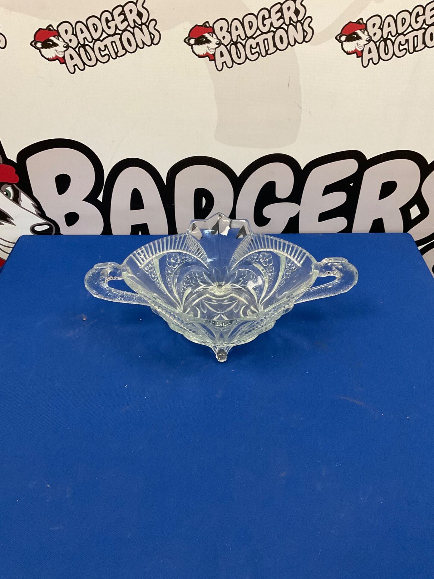 280 Glass fruit bowl
