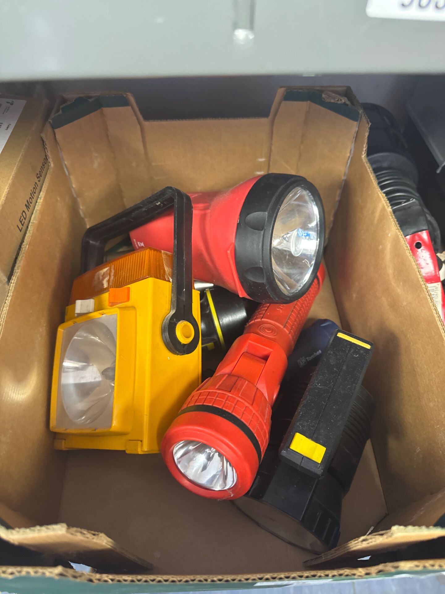 988 Box of assorted torches