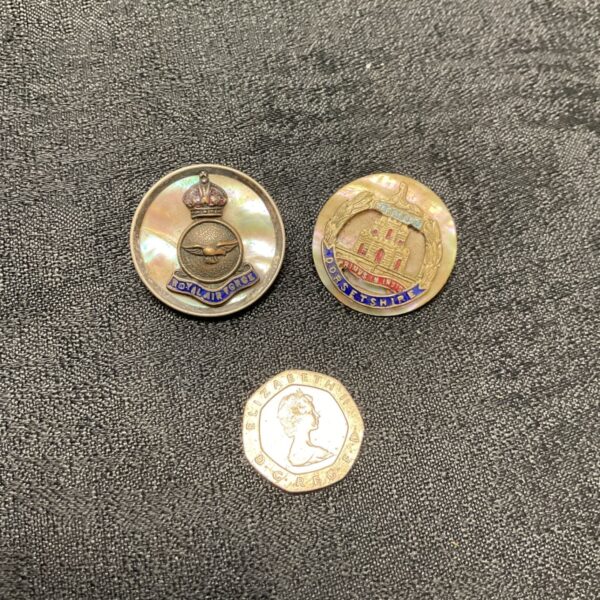 Vintage WW2 sweetheart brooches with mother of pearl backing.