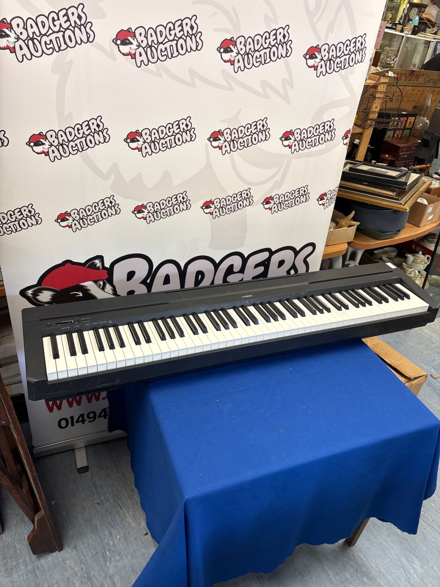 210 Yamaha Digital piano p-45