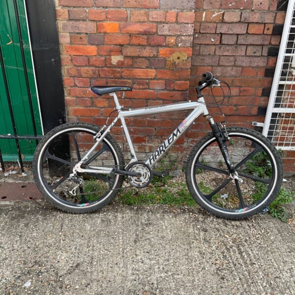 Silver Yankee Harlem bicycle, vintage mountain bike.
