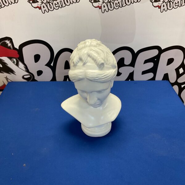 Vintage art deco ceramic lady bust, a collectible home decor item.