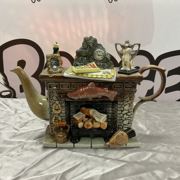 Cardew farmhouse fireplace teapot with stone surround and mantelshelf ornaments
