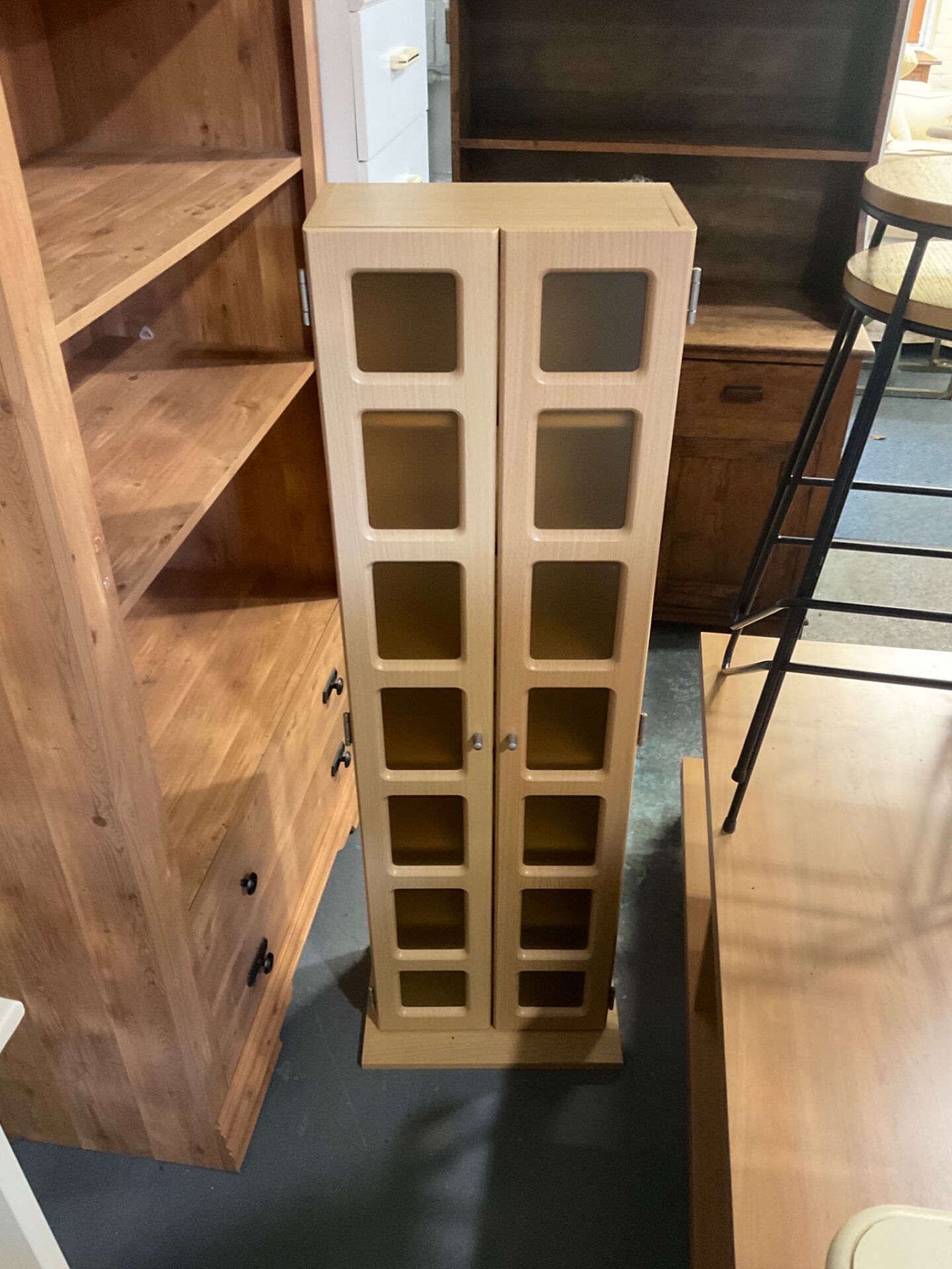 1215 CD/DVD Storage Unit