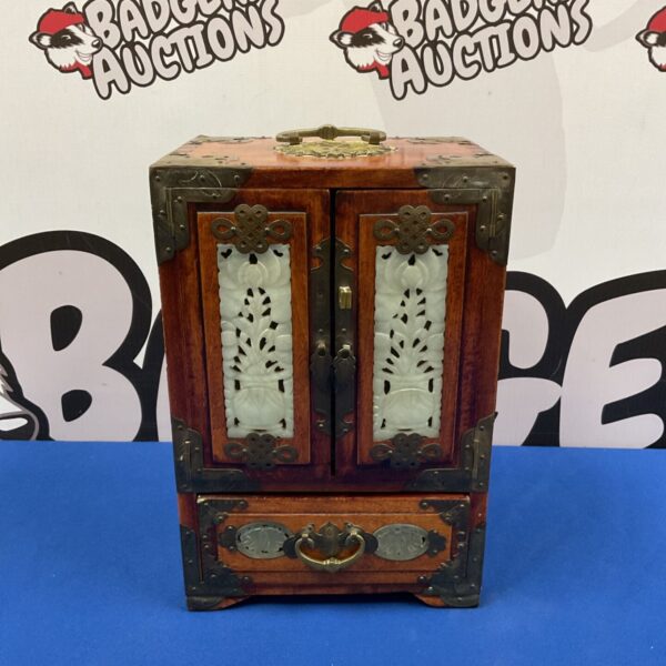 Vintage Chinese rosewood jewellery cabinet with stone inlay.
