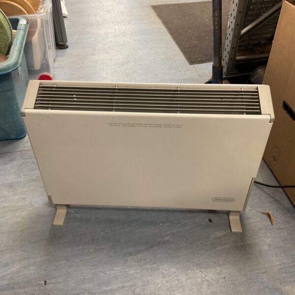 DeLonghi 2000w electric convector heater in cream with slatted top grille