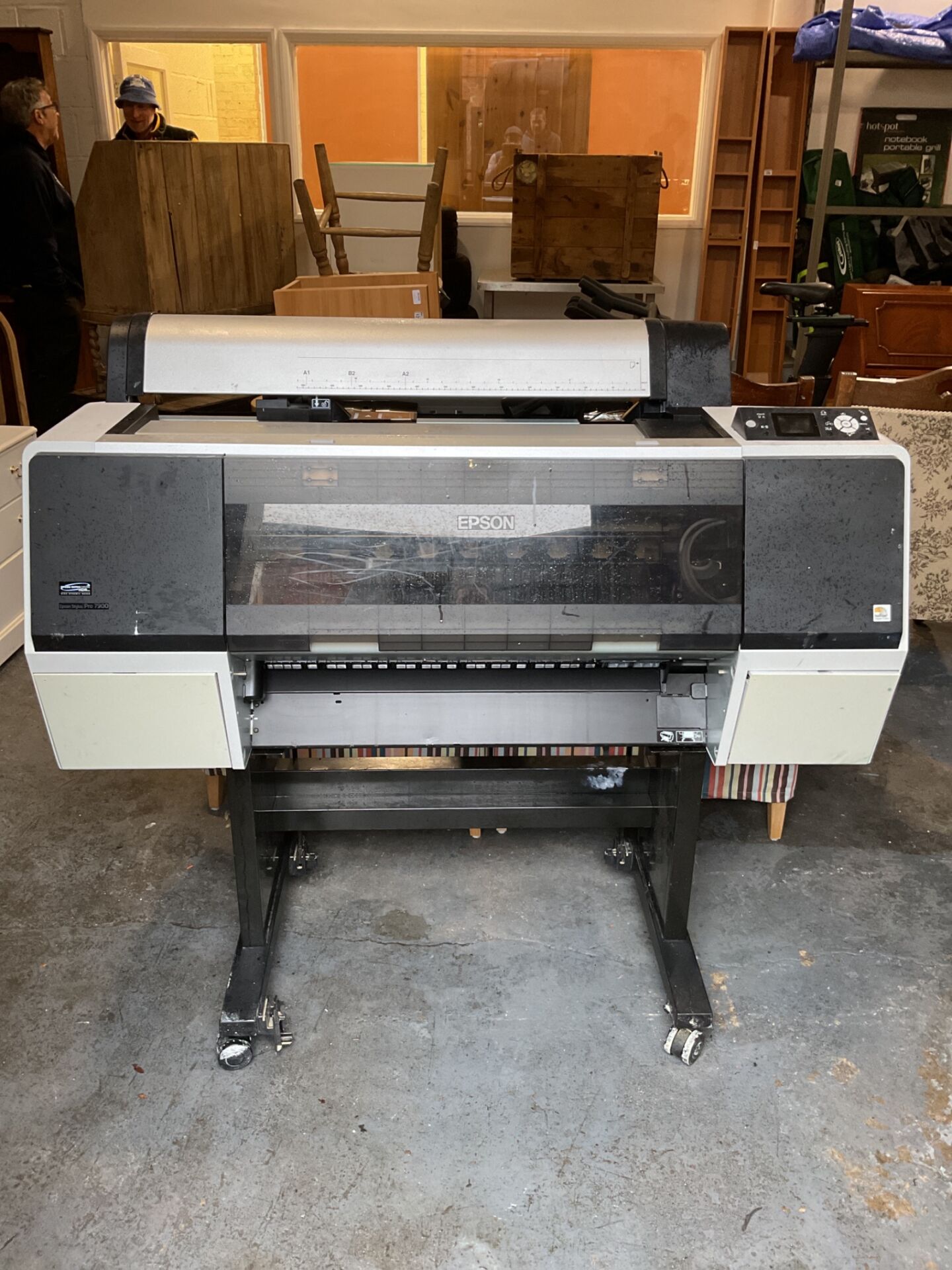 1290 Large epson stylus pro 7900 a1 11 colour photo realistic printer power on