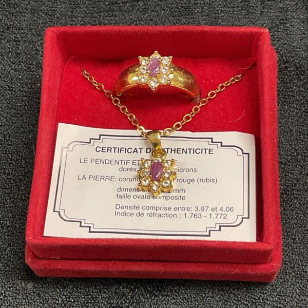 Vintage gold plated floral cluster necklace and ring set.