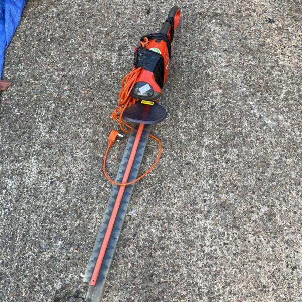 Flymo easicut 600xt hedge trimmer for garden landscaping.