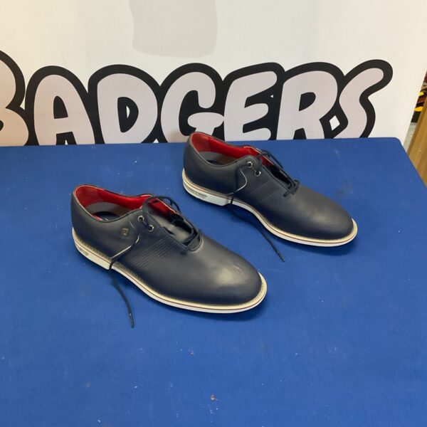 Pair of FootJoy Dryjoys golf shoes size 9.5 for sale.
