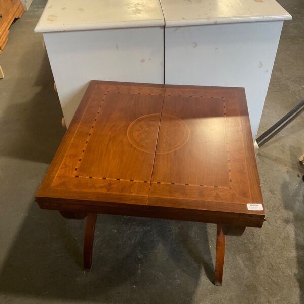Square Italian walnut flip-top coffee table with marquetry inlay border and central medallion