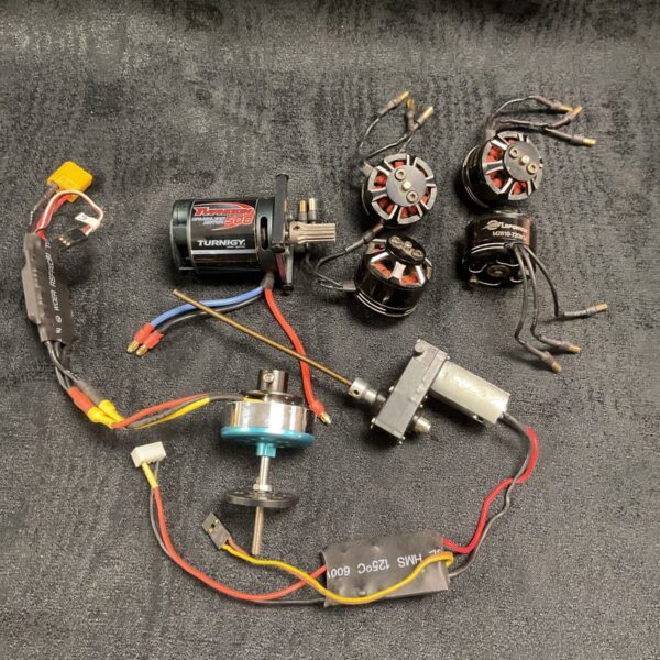 Lot of LDPower M28-720kv brushless motors and Turnigy Typhoon 500 motor