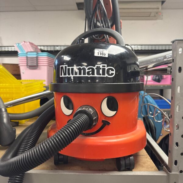 Numatic Henry hoover