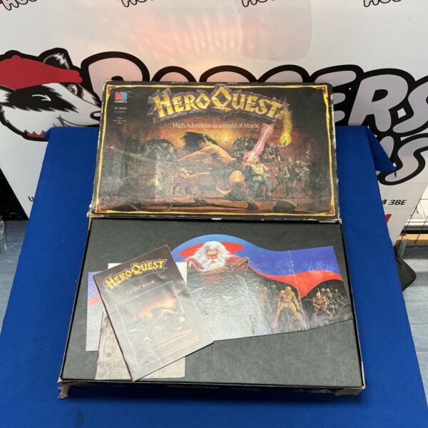 MB Games HeroQuest boardgame