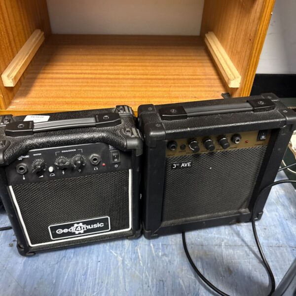 Two guitar amps inc gears4music