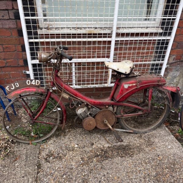 Vintage 1960s Raleigh Runabout 50cc Moped For Restoration