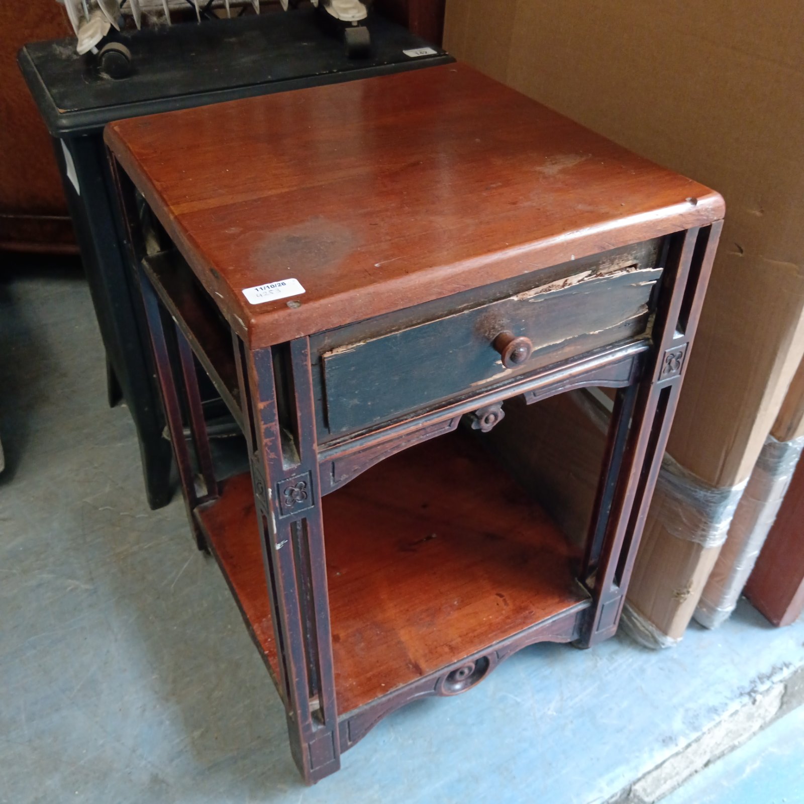 Arts & crafts style lamp table with drawer (drawer is damaged)