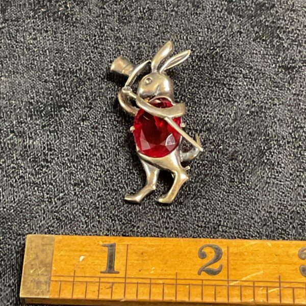 Vintage 925 Silver Norma Sterling red stone jelly belly Rabbit Brooch 9.7g