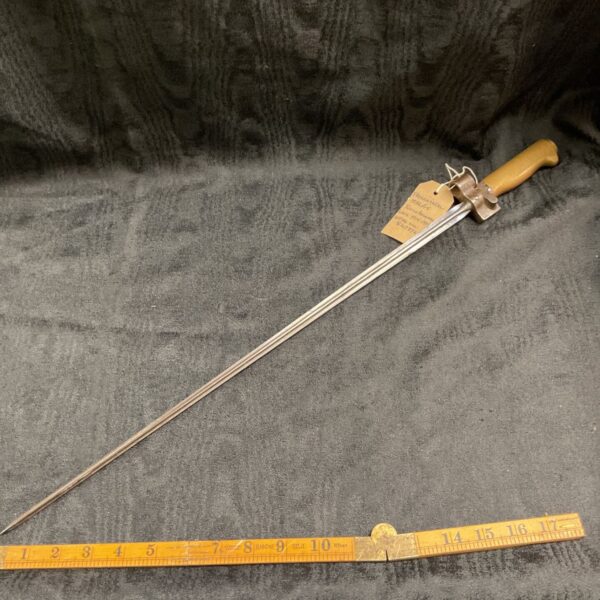 French model 1886 Tulle Arsenal Late 1915-1918 Serial No R47376