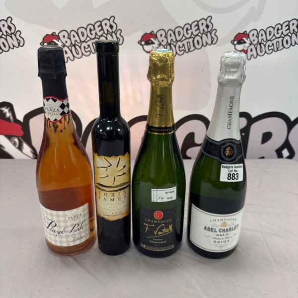 Selection of wines & champagne