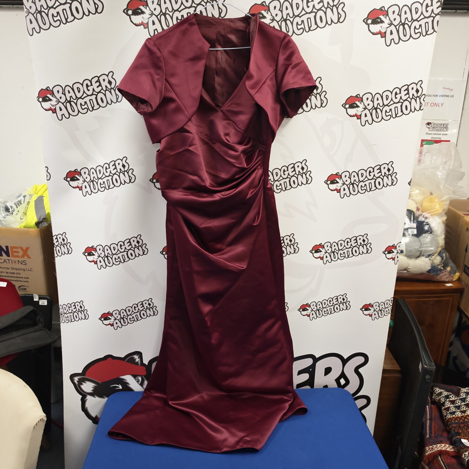 Wedding collection dress size 14 with shoulder jacket