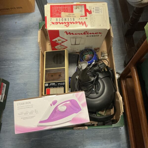 Mixed box with Moulinex Blender 2, Jefferson tape recorder and Microsoft joystick