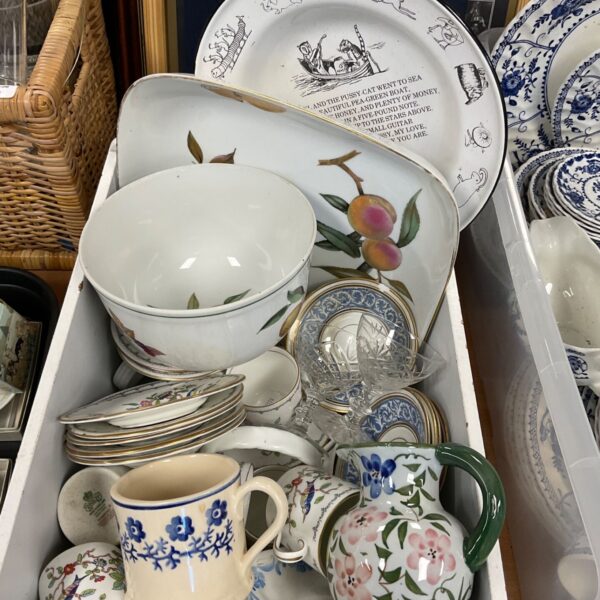 Mixed china collection featuring Aynsley and Royal Worcester plates and teacups.