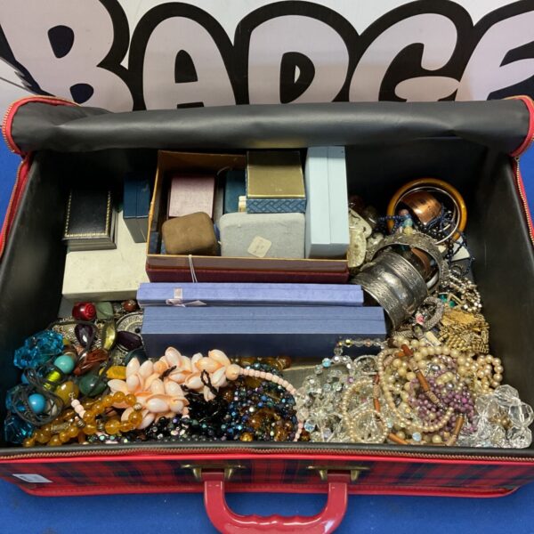 Large mixed costume jewellery lot with necklaces, bracelets and bangles in a tartan case