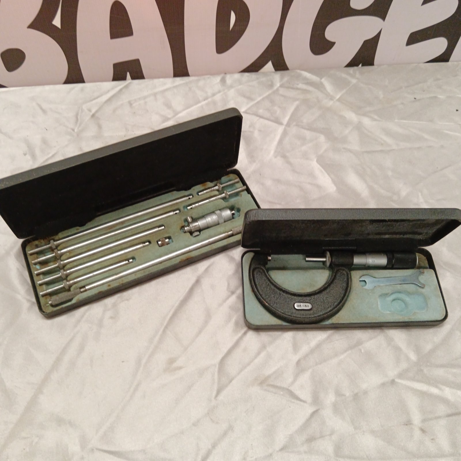 Moore and Wright internal micrometer and 25-50 micrometer in cases